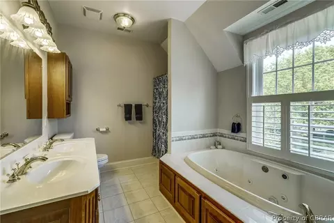 5464 York Haven Ln, Gloucester, VA 23061 photo 27