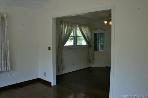7622 Ashe St, Gloucester Point, VA 23062 photo 8