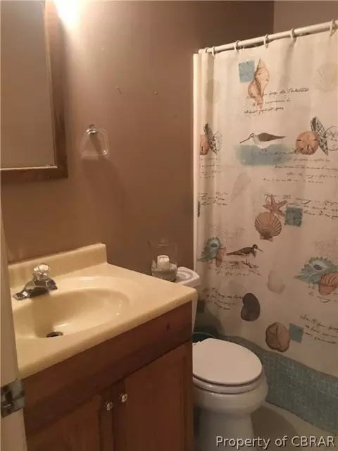 6448 Meadow Dr, Gloucester, VA 23061 photo 15