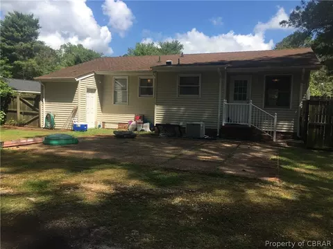 6448 Meadow Dr, Gloucester, VA 23061 photo 13