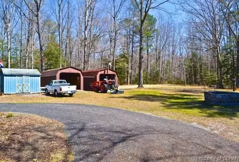 294 Pineview Dr, Hartfield, VA 23071 photo 19