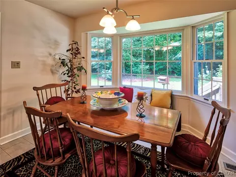 6518 Fairbrook Ct, Gloucester, VA 23061 photo 7