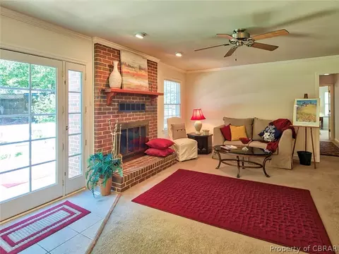 6518 Fairbrook Ct, Gloucester, VA 23061 photo 9