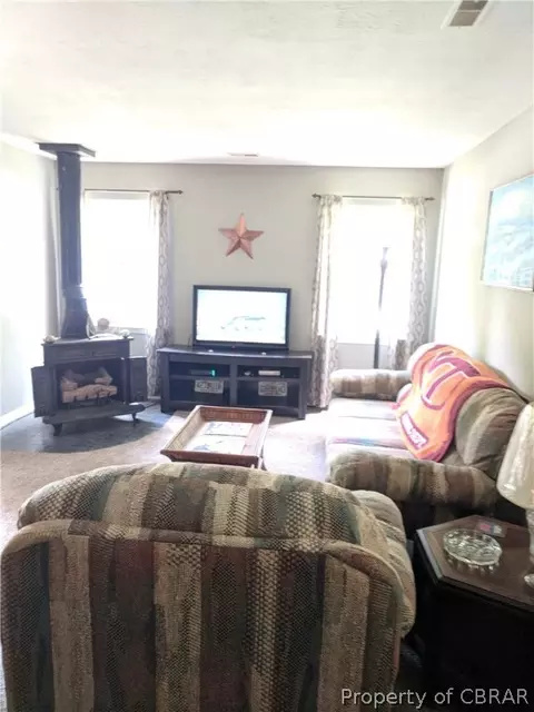 8772 Marlfield Rd, Gloucester, VA 23061 photo 7