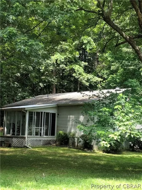 8772 Marlfield Rd, Gloucester, VA 23061 photo 13