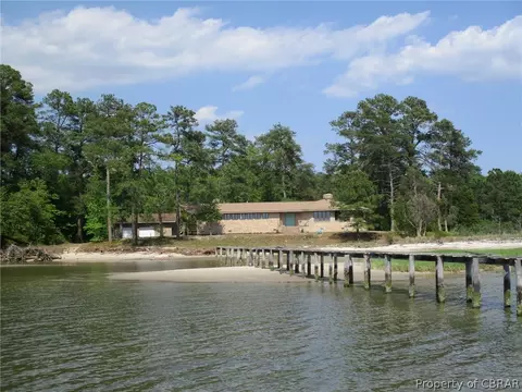 5414 York Haven Ln, Gloucester, VA 23061 photo 5