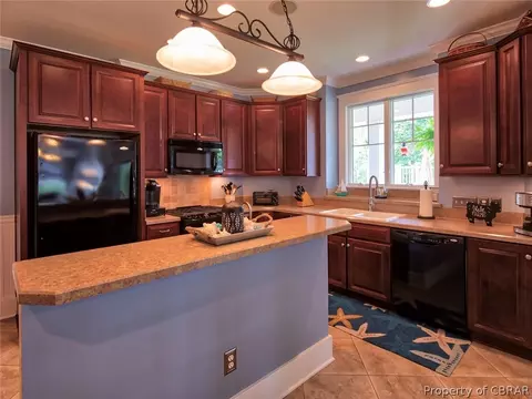 6959 Knoll Bay Ln, Gloucester, VA 23061 photo 5