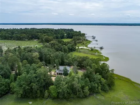 6959 Knoll Bay Ln, Gloucester, VA 23061 photo 32
