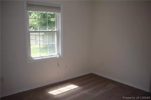 12437 Pine Trl, Gloucester, VA 23061 photo 17
