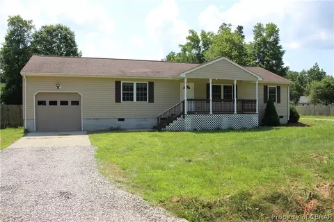 12437 Pine Trl, Gloucester, VA 23061 photo 1