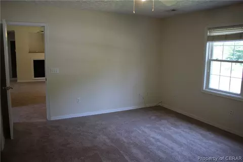 12437 Pine Trl, Gloucester, VA 23061 photo 13