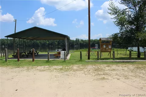 12437 Pine Trl, Gloucester, VA 23061 photo 23