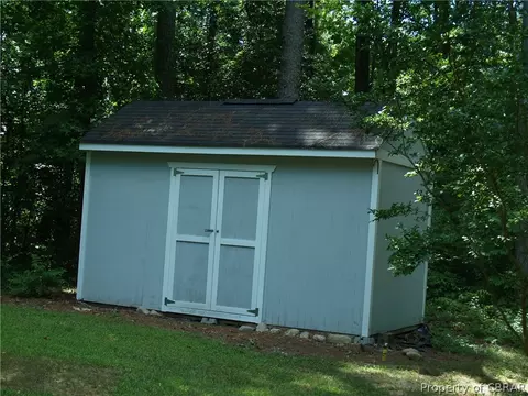 4469 Travis Run, Gloucester, VA 23061 photo 22