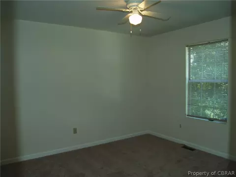4469 Travis Run, Gloucester, VA 23061 photo 11