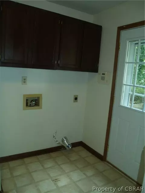 4469 Travis Run, Gloucester, VA 23061 photo 9