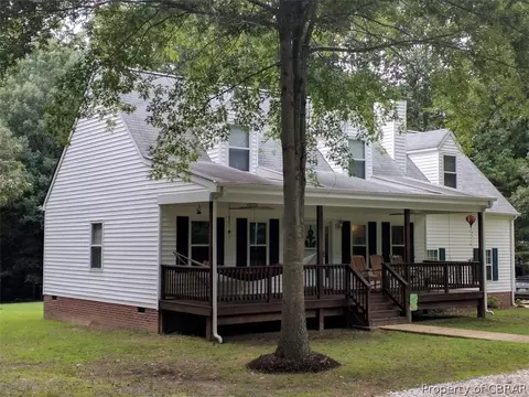 11642 Deep Point Ln, Gloucester, VA 23061 photo 2