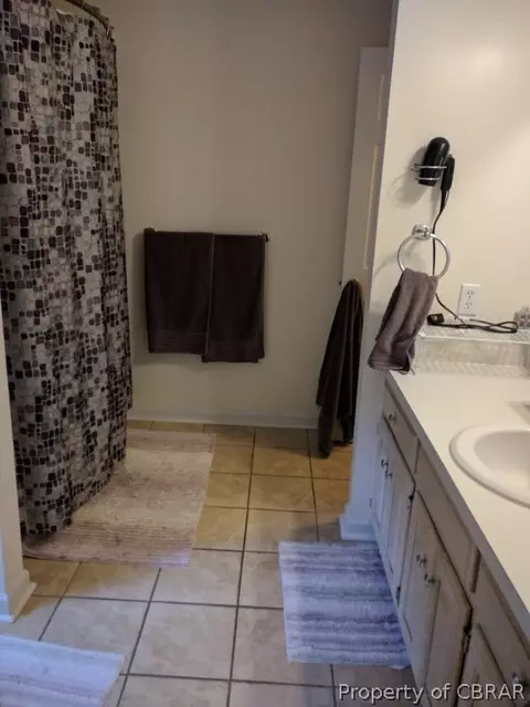 11642 Deep Point Ln, Gloucester, VA 23061 photo 10