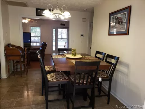 11642 Deep Point Ln, Gloucester, VA 23061 photo 18