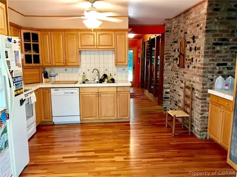 256 Edgewater Rd, Saluda, VA 23149 photo 10