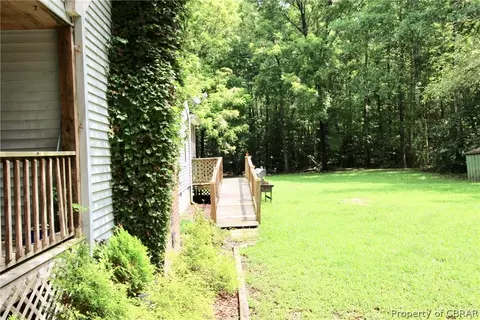 6355 Sterling Ct, Gloucester, VA 23061 photo 18