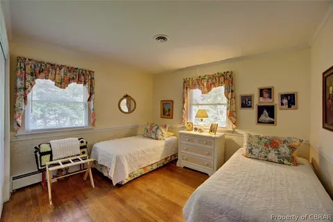 1291 Laurens Rd, Gloucester Point, VA 23062 photo 17