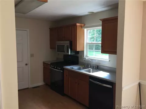 10520 Cedar Gate Ln, Dutton, VA 23050 photo 14