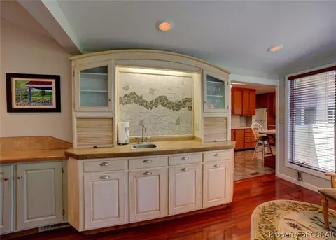 8723 Waverley Ln, Gloucester, VA 23061 photo 12