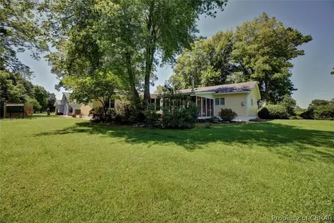 8723 Waverley Ln, Gloucester, VA 23061 photo 37