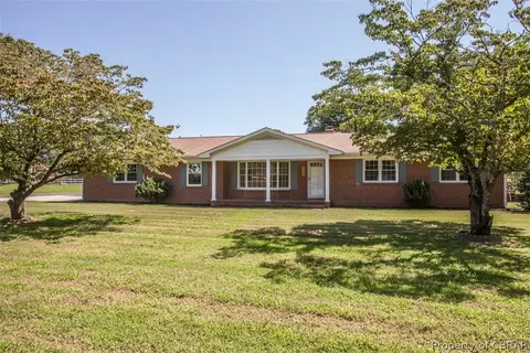 1483 Lafayette Rd, Gloucester Point, VA 23062 photo 1