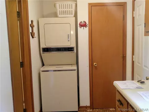 417 Hideaway Point Rd, Topping, VA 23169 photo 15
