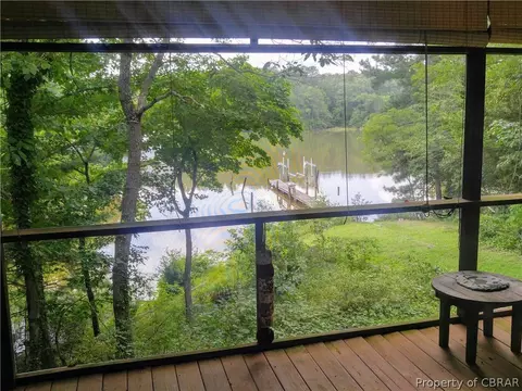 417 Hideaway Point Rd, Topping, VA 23169 photo 5