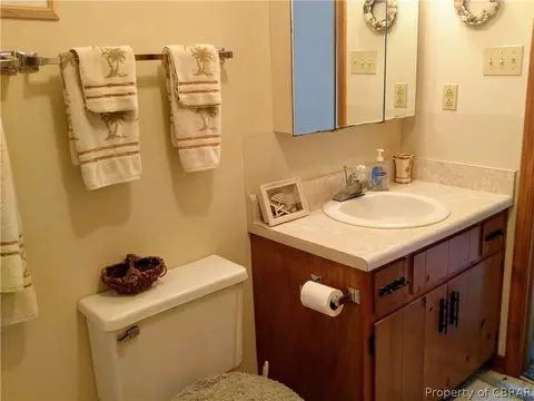 417 Hideaway Point Rd, Topping, VA 23169 photo 14