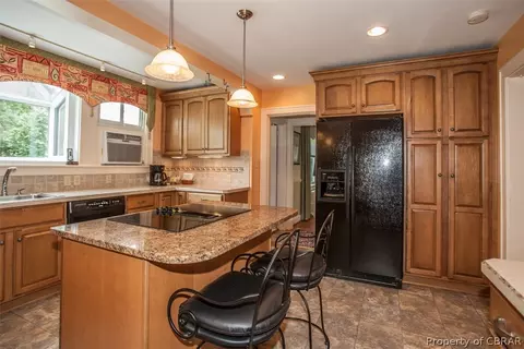 60 Hampton Roads Ave, Hampton, VA 23661 photo 14