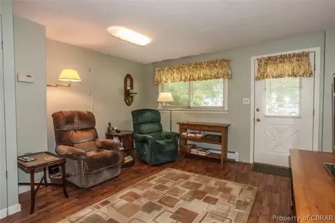 60 Hampton Roads Ave, Hampton, VA 23661 photo 11