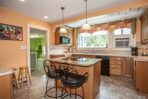60 Hampton Roads Ave, Hampton, VA 23661 photo 13