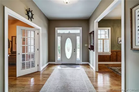 8449 W Freewelcome Ln, Dutton, VA 23050 photo 6