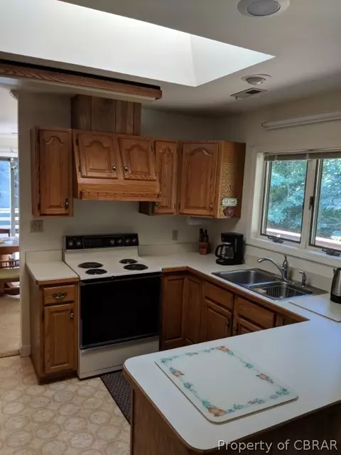 9895 Bacons Ln, Gloucester, VA 23061 photo 11