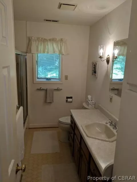 9895 Bacons Ln, Gloucester, VA 23061 photo 15
