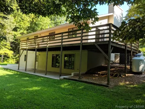 9895 Bacons Ln, Gloucester, VA 23061 photo 6