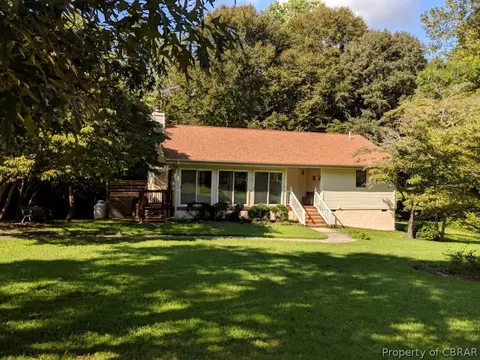 9895 Bacons Ln, Gloucester, VA 23061 photo 3