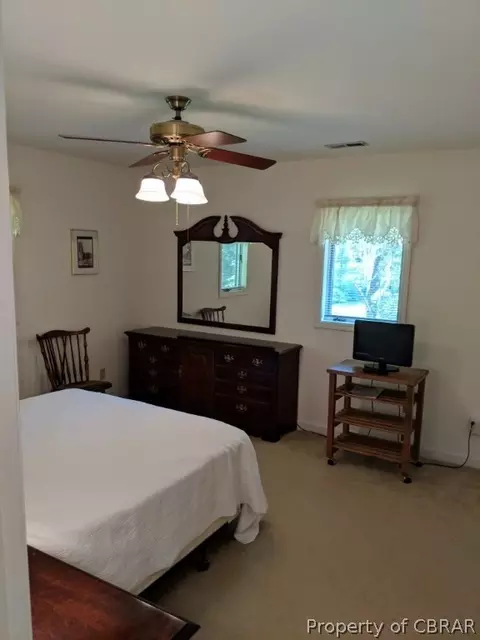 9895 Bacons Ln, Gloucester, VA 23061 photo 13