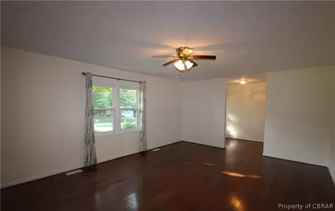 7208 Clements Ave, Gloucester, VA 23061 photo 5