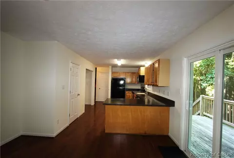 7208 Clements Ave, Gloucester, VA 23061 photo 9