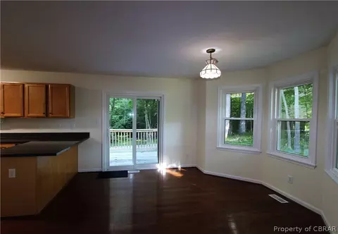 7208 Clements Ave, Gloucester, VA 23061 photo 8