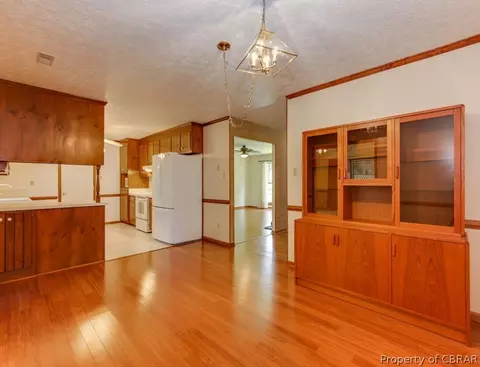 7545 Corr St, Gloucester, VA 23061 photo 7