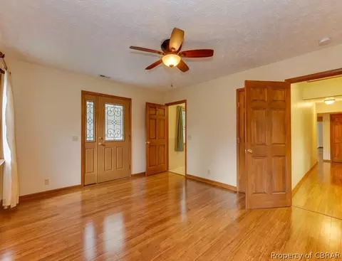 7545 Corr St, Gloucester, VA 23061 photo 19