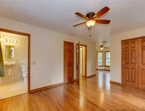 7545 Corr St, Gloucester, VA 23061 photo 20
