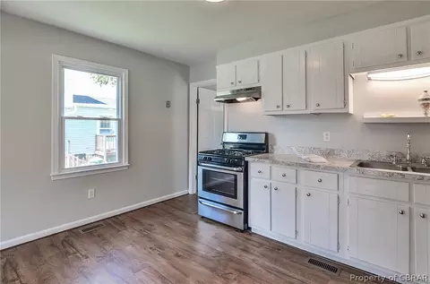 606 Tappan Ave, Hampton, VA 23664 photo 9
