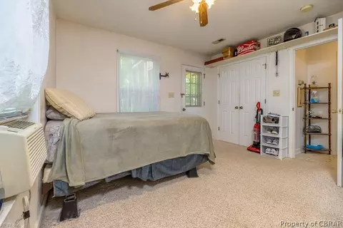 11104 Piankatank Dr, Gloucester, VA 23061 photo 12