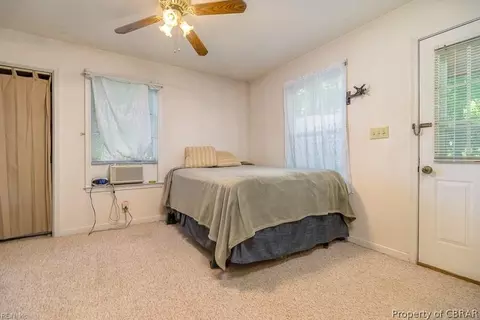 11104 Piankatank Dr, Gloucester, VA 23061 photo 11